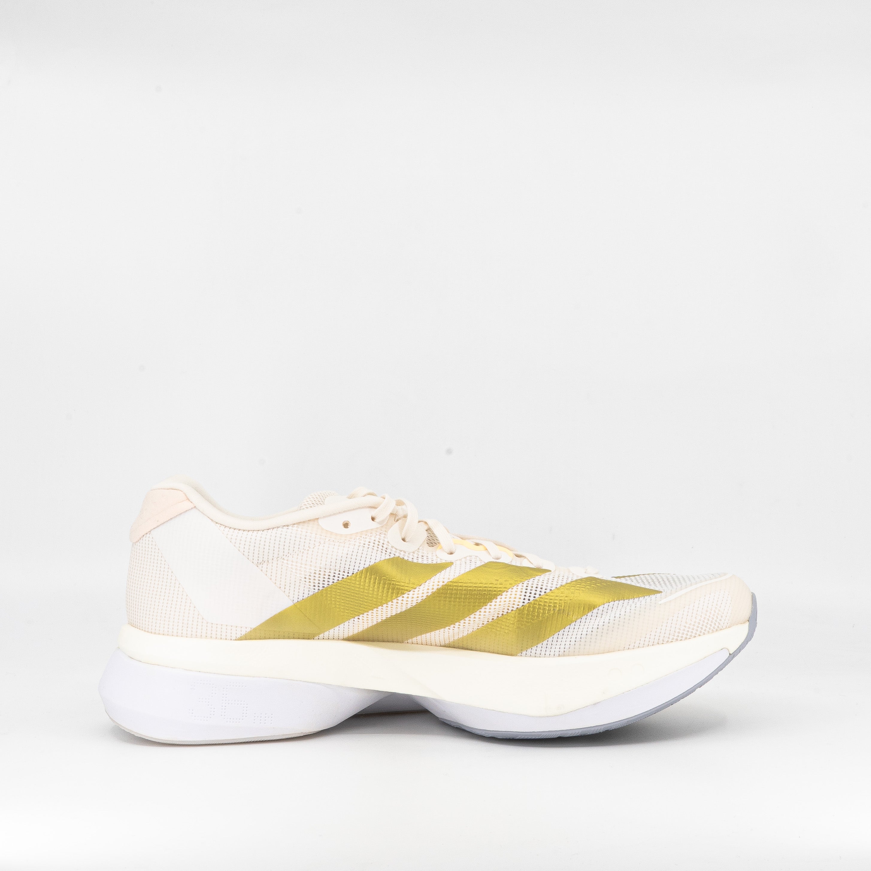 Adidas Adizero Boston 13 (D Standard Width) Chalk White/Gold Metallic/ Halo Silver - Frontrunner Colombo